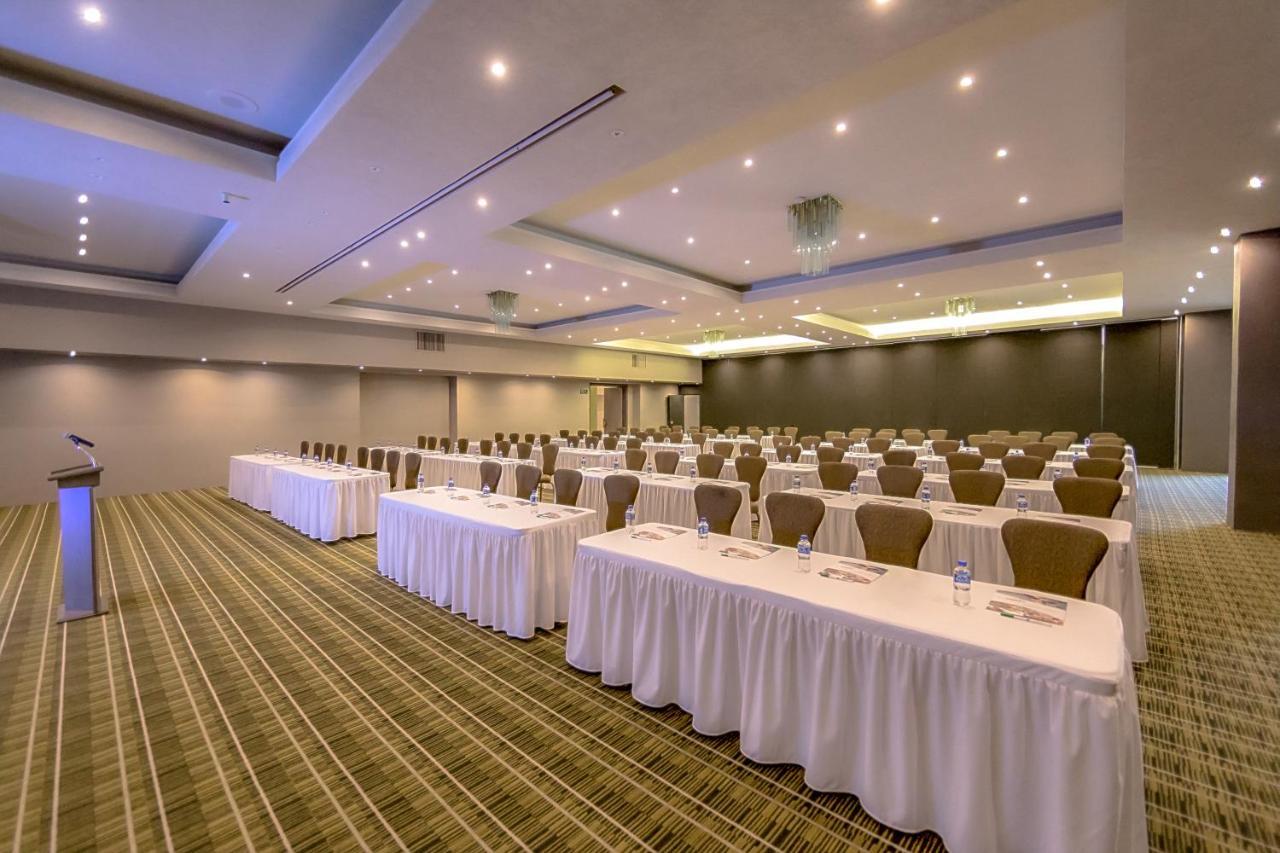 La Joya Pachuca Hotel Buitenkant foto Meeting room