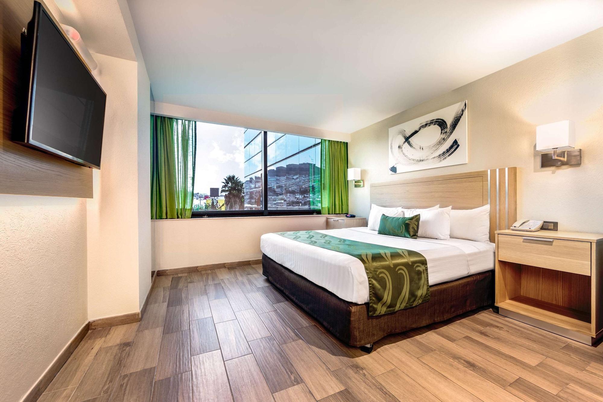 La Joya Pachuca Hotel Buitenkant foto A room at the hotel