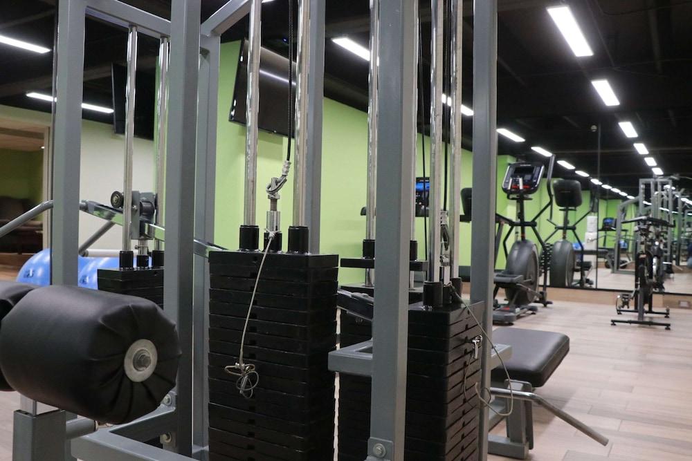 La Joya Pachuca Hotel Buitenkant foto The gym at the University of Roehampton
