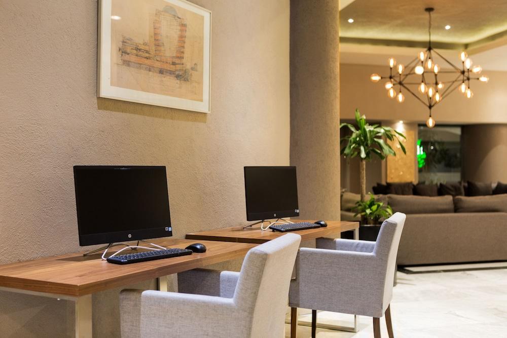 La Joya Pachuca Hotel Buitenkant foto Business Center