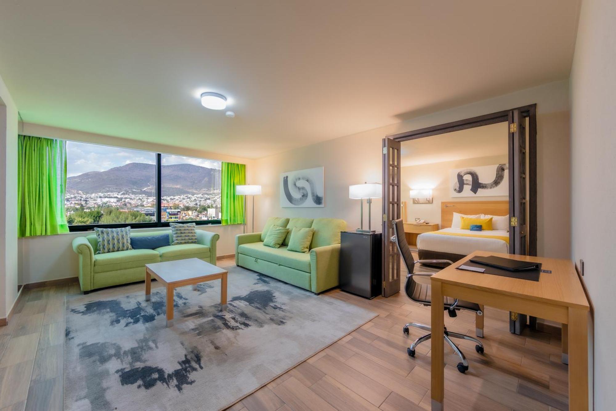 La Joya Pachuca Hotel Buitenkant foto A typical studio apartment